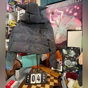 Cute crop jacket reflector